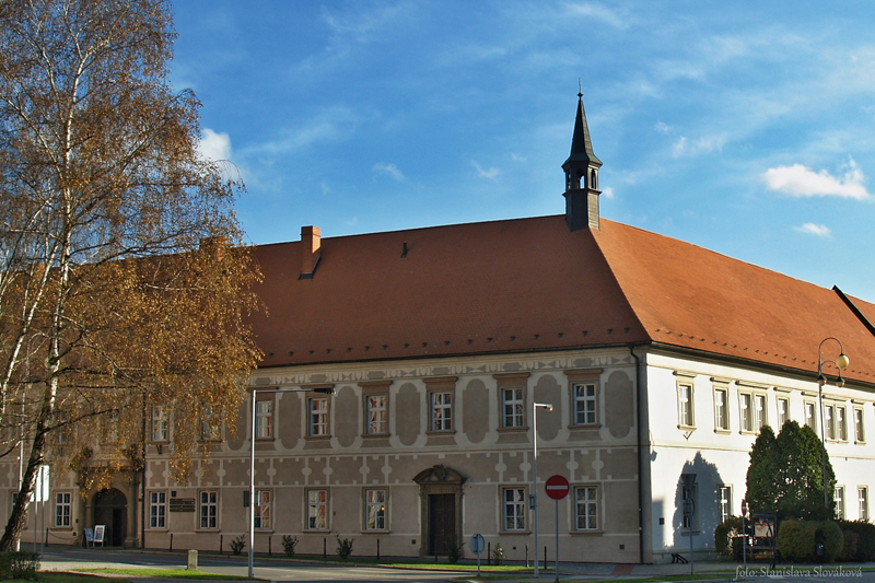 2 Příbor Piaistický klášter autor Rudolf Jarnot