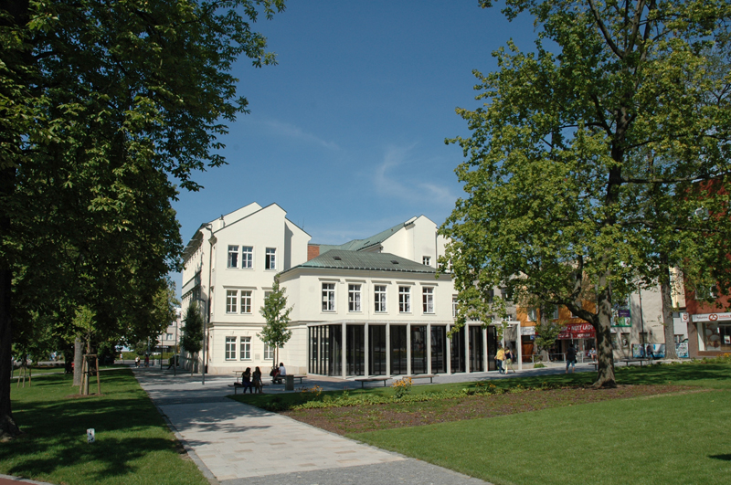 00 ZLK Zlin park titul