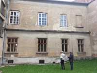 Čelechovice - dvorní trakt školy