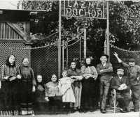 Bochoř - Lázeňský park a knihovna