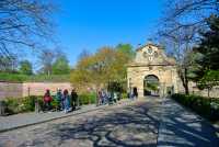Praha - Vyšehrad - Průhled Leopoldovou branou