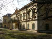 Ratměřice – zámek