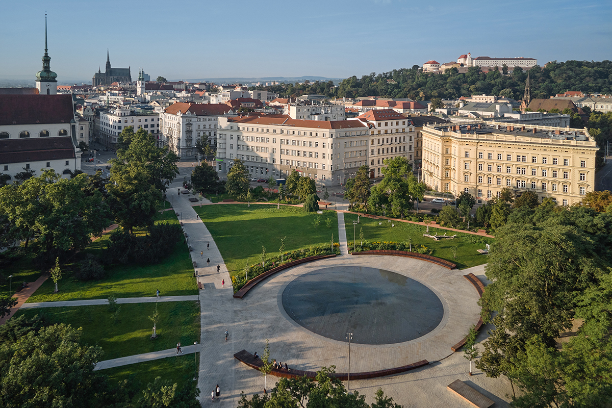 03 Consequence Forma Moravske namesti Brno BoysPlayNice