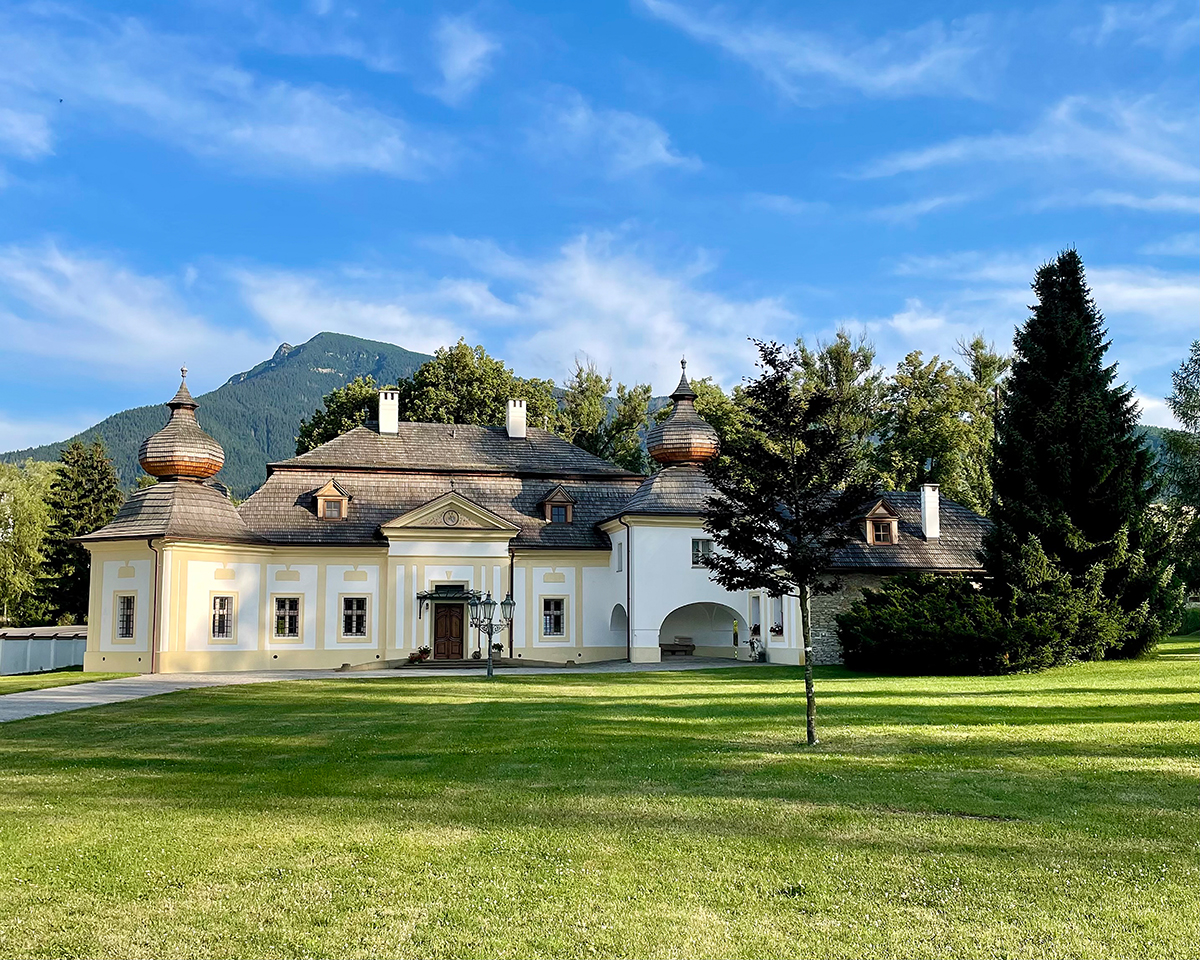 24 SLO Kastiel Kubinyi po